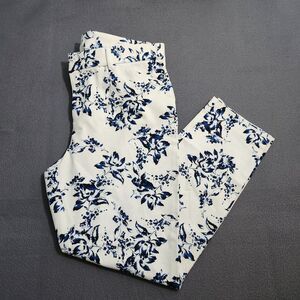 GAP Women 12 White Blue Floral Mid Rise Signature Skinny Ankle Pants NWT